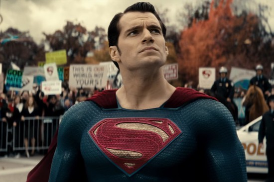 batman-v-superman-dawn-of-justice-trailer-henry-cavill-warner-brothers-youtube-12032015